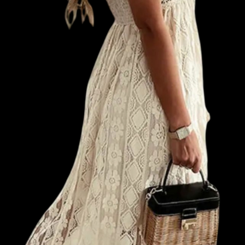 Elegant Beach Dress - Picture 4 of 7